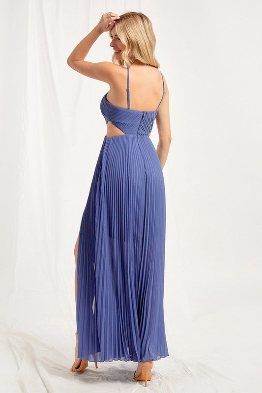 Beachside Halter Cut Out A-line Pleated Dress (Blue) - Style Baby OMG Fashion Boutique - Stylebabyomg - Buy - Aesthetic Baddie Outfits - Babyboo - OOTD - Shie 