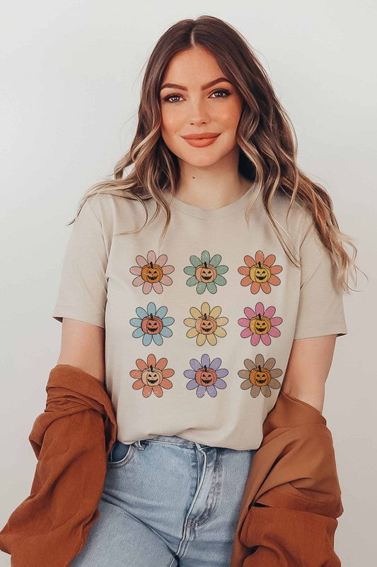 PUMKIN FLOWERS GRAPHIC TEE PLUS SIZE - Style Baby OMG Fashion Boutique - Stylebabyomg - Buy - Aesthetic Baddie Outfits - Babyboo - OOTD - Shie 