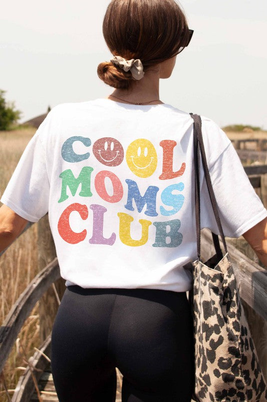 COOL MOMS CLUB GRAPHIC TEE - Style Baby OMG Fashion Boutique - Stylebabyomg - Buy - Aesthetic Baddie Outfits - Babyboo - OOTD - Shie 