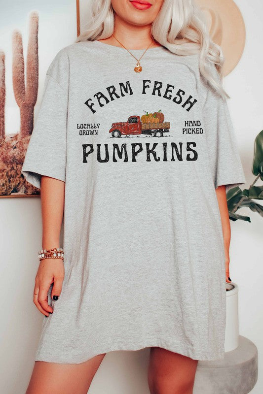 FARM FRESH PUMPKINS GRAPHIC TEE PLUS SIZE - Style Baby OMG Fashion Boutique - Stylebabyomg - Buy - Aesthetic Baddie Outfits - Babyboo - OOTD - Shie 