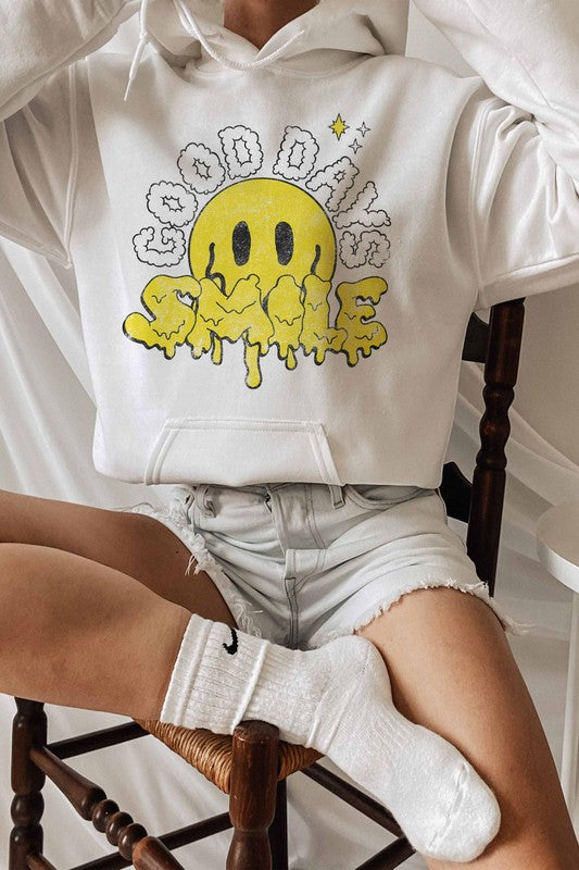 GOOD DAYS SMILE GRAPHIC HOODIE - Style Baby OMG Fashion Boutique - Stylebabyomg - Buy - Aesthetic Baddie Outfits - Babyboo - OOTD - Shie 