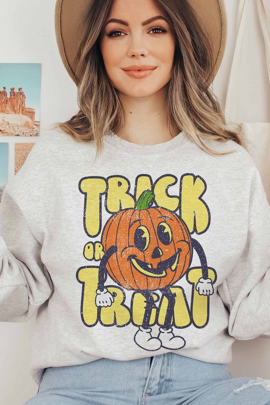 TRICK OR TREAT PUMPKIN GRAPHIC SWEATSHIRT - Style Baby OMG Fashion Boutique - Stylebabyomg - Buy - Aesthetic Baddie Outfits - Babyboo - OOTD - Shie 