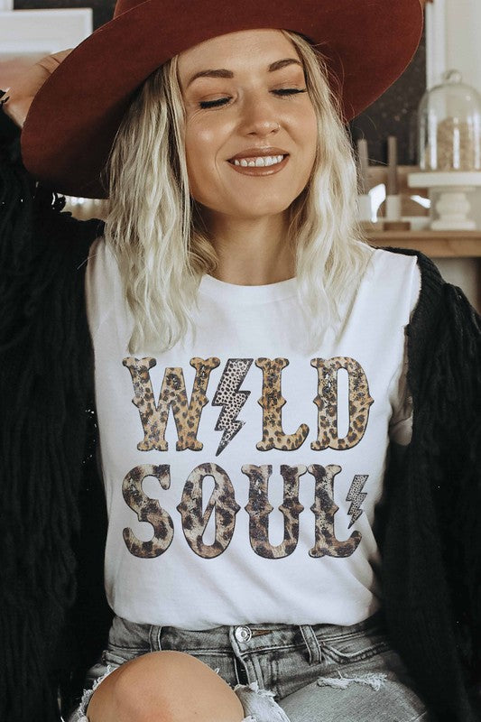 WILD SOUL LEOPARD GRAPHIC TEE PLUS SIZE - Style Baby OMG Fashion Boutique - Stylebabyomg - Buy - Aesthetic Baddie Outfits - Babyboo - OOTD - Shie 