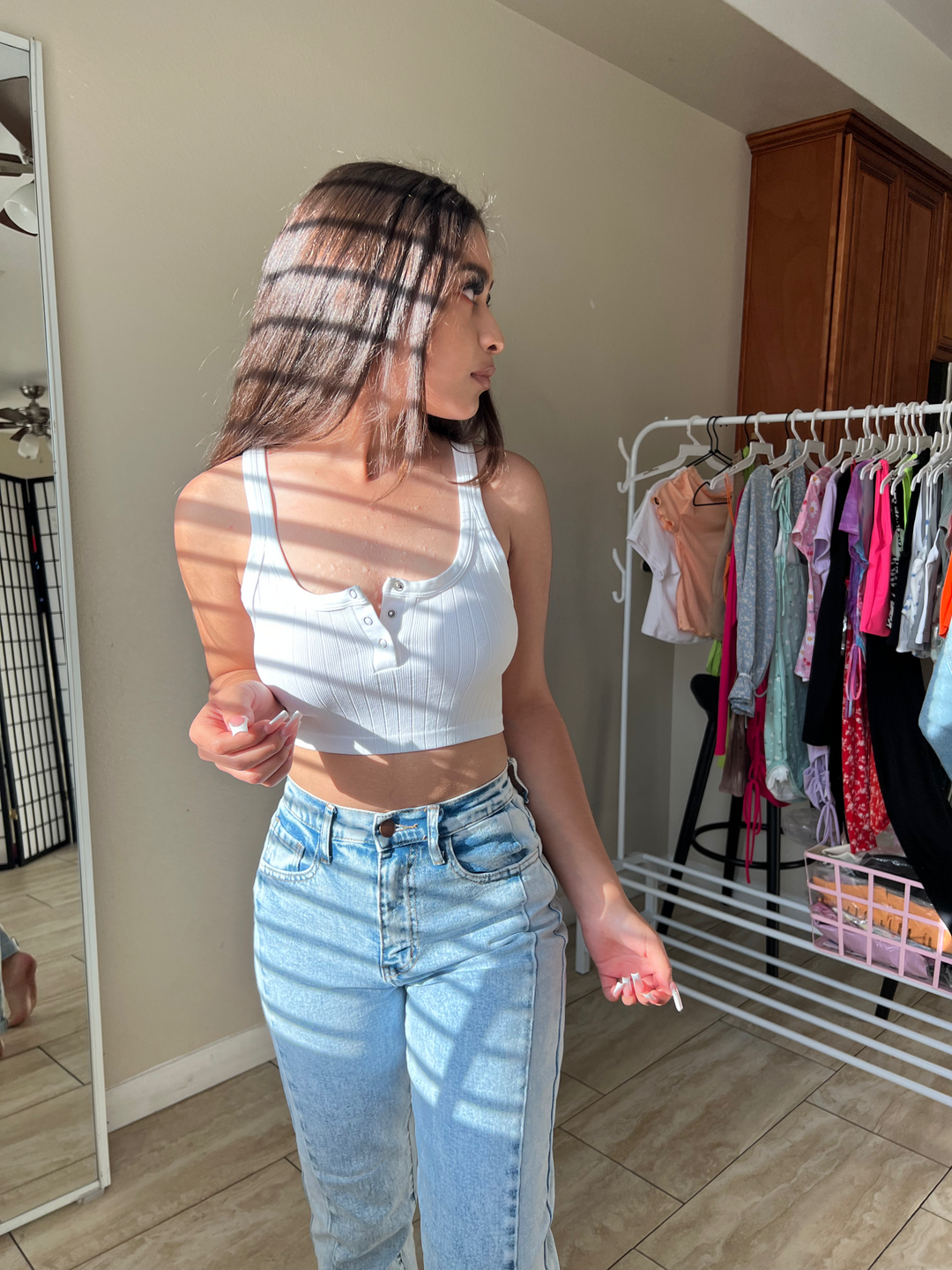 Jade Hottie White Crop Top - Style Baby OMG Fashion Boutique - Stylebabyomg - Buy - Aesthetic Baddie Outfits - Babyboo - OOTD - Shie 